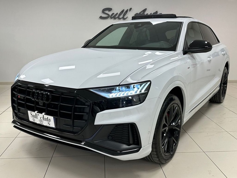 Audi Q8