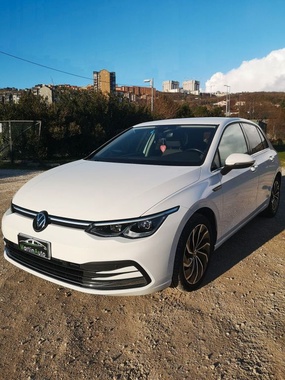 Volkswagen Golf 2021