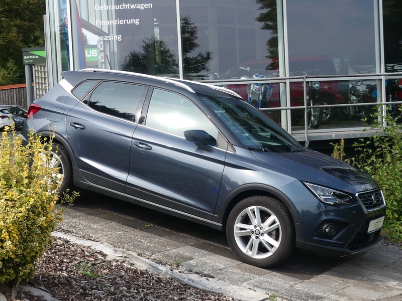 Seat Arona