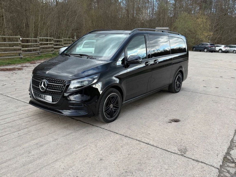 Mercedes-Benz V-Class