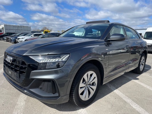 Audi Q8 2021