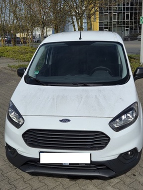 Ford Transit Courier 2021