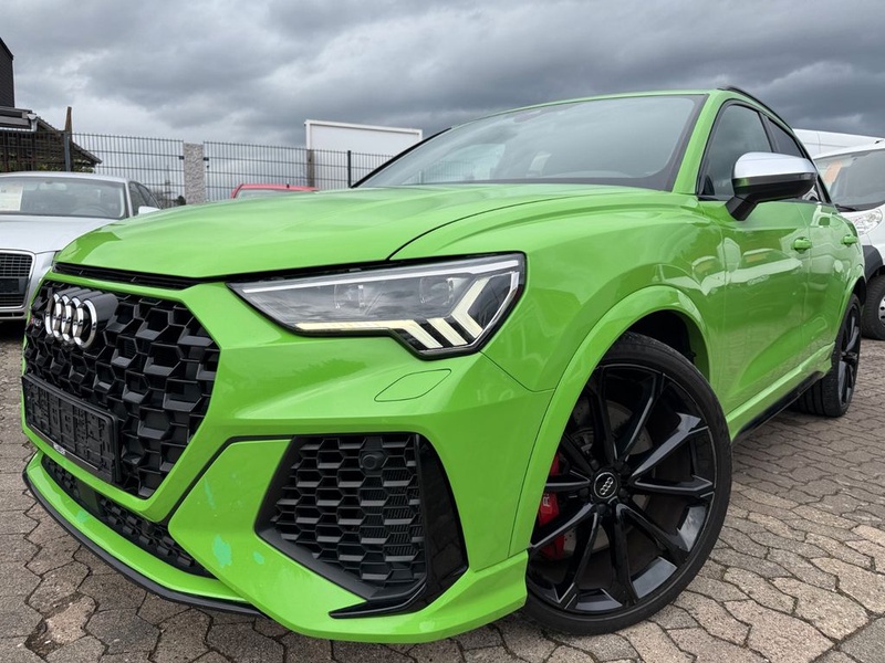 Audi RSQ3