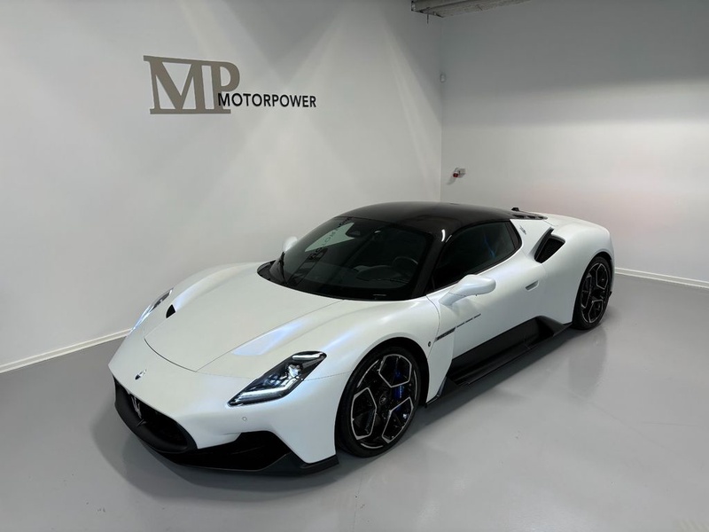 Maserati MC20