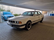 BMW 7 Series 1990