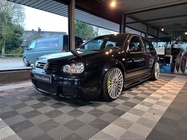 Volkswagen Golf 2003