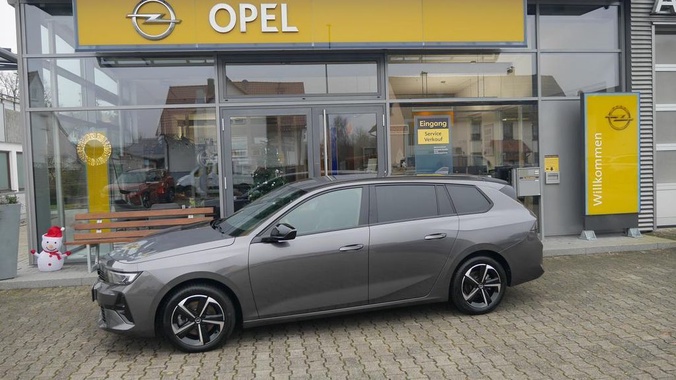 Opel Astra 2024