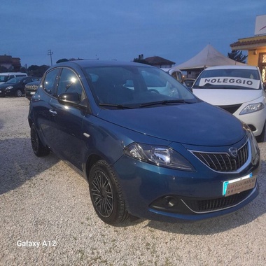 Lancia Ypsilon 2023