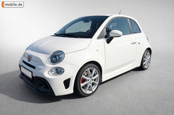 Abarth 595 2022