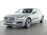 Volvo V90 2025