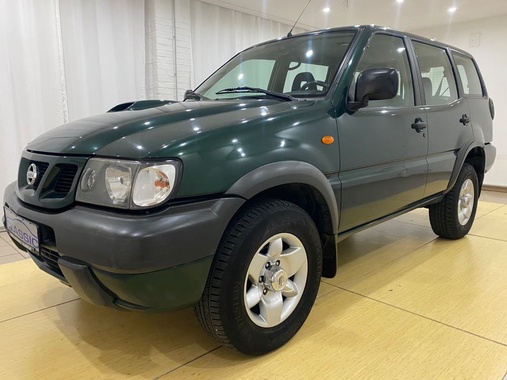 Nissan Terrano 2003