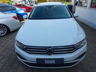 Volkswagen Passat 2022