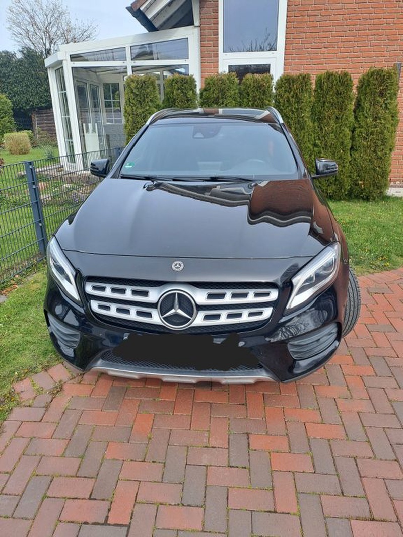 Mercedes-Benz GLA-Class