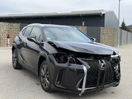 Lexus UX 2025