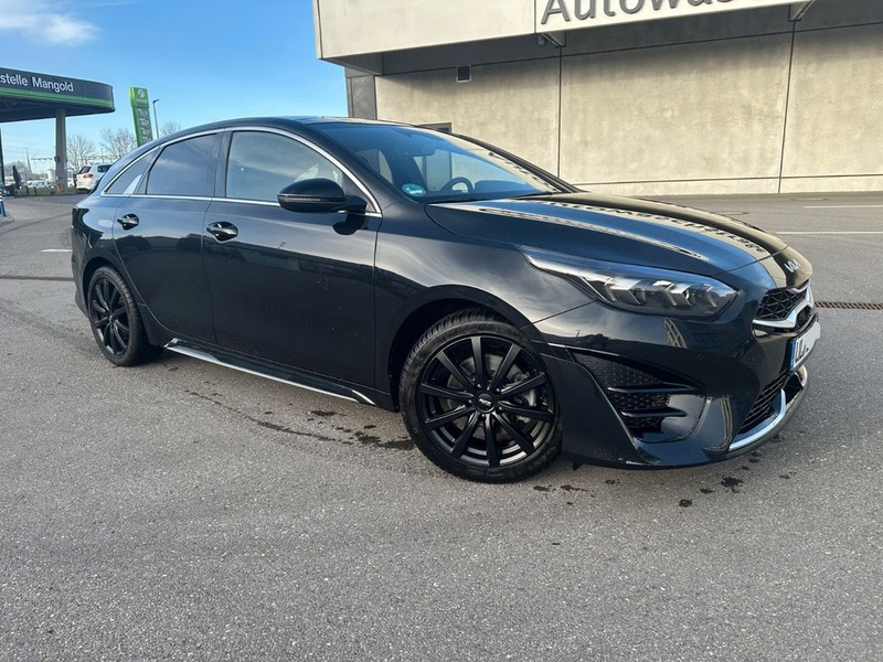 Kia pro cee'd / ProCeed