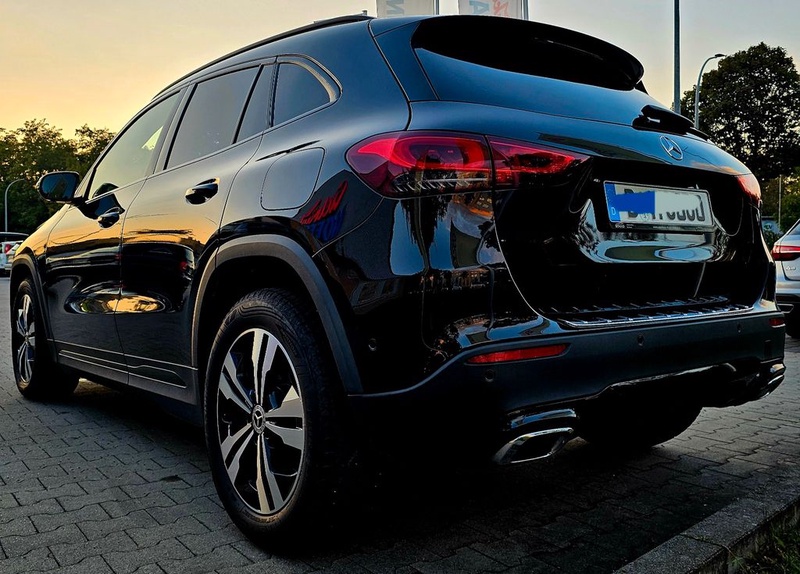 Mercedes-Benz GLA-Class