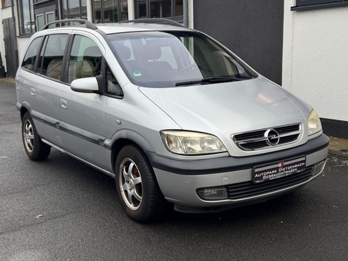 Opel Zafira 2004