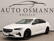 Opel Insignia 2022