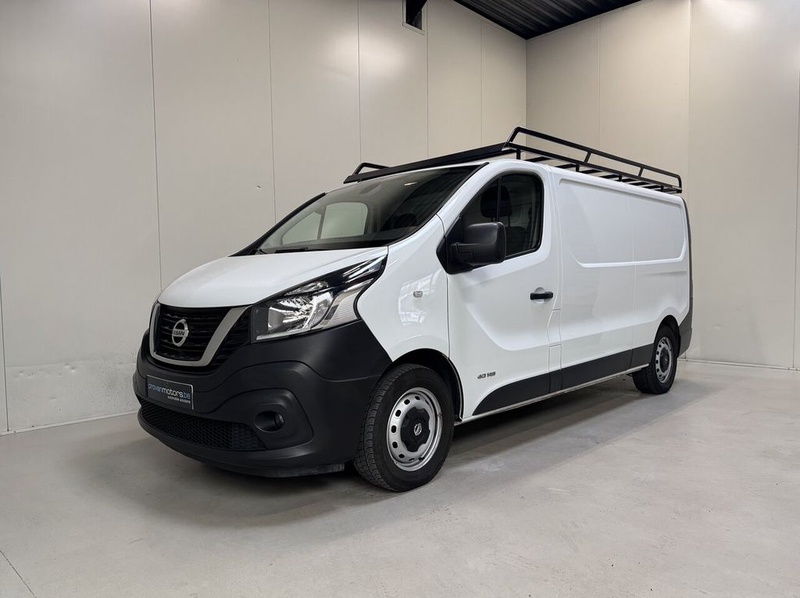 Nissan NV300
