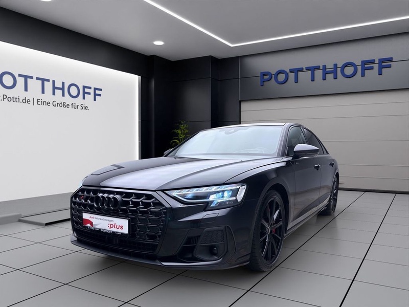 Audi S8