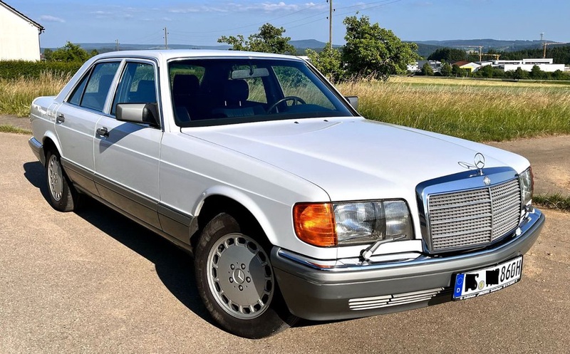 Mercedes-Benz 300