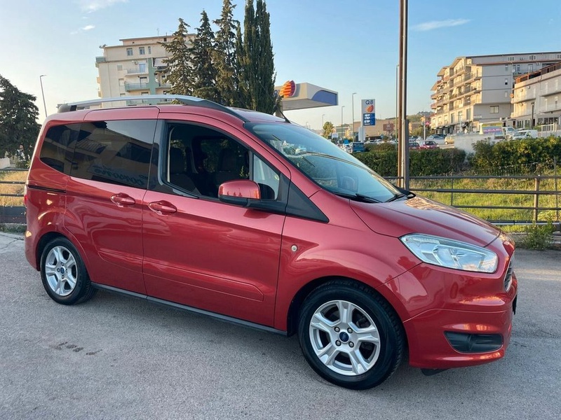 Ford Tourneo Courier