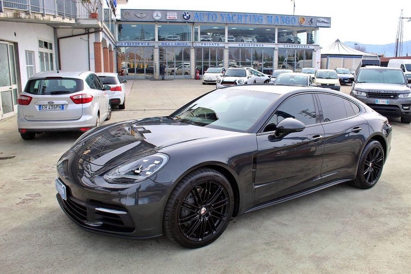 Porsche Panamera