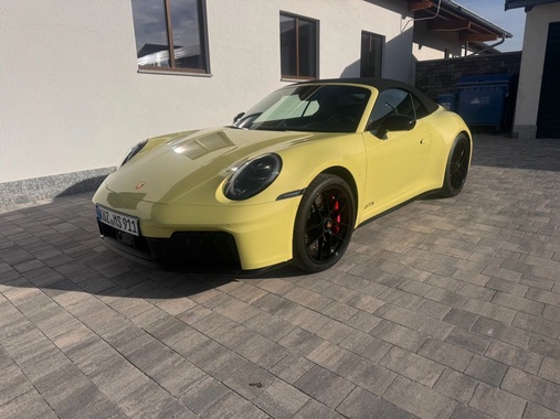 Porsche 992 2025