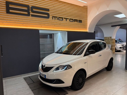Lancia Ypsilon 2021