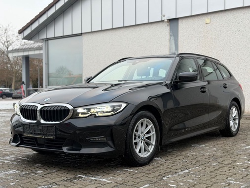 BMW 3 Series 2021