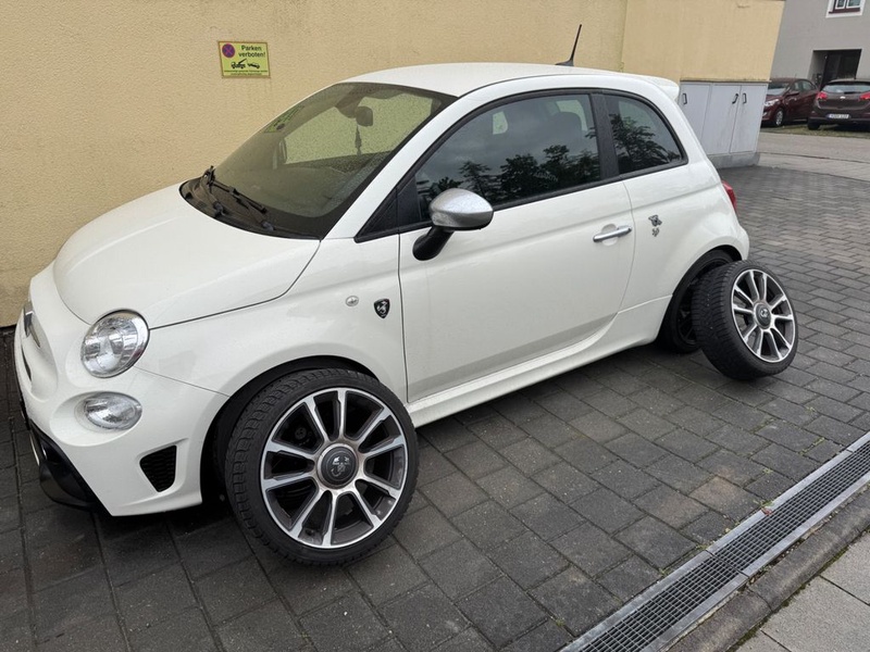 Abarth 595