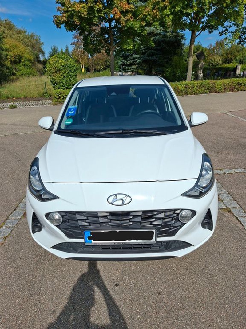 Hyundai i10
