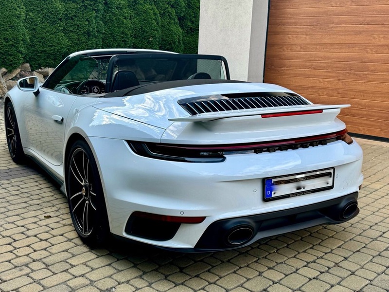Porsche 992