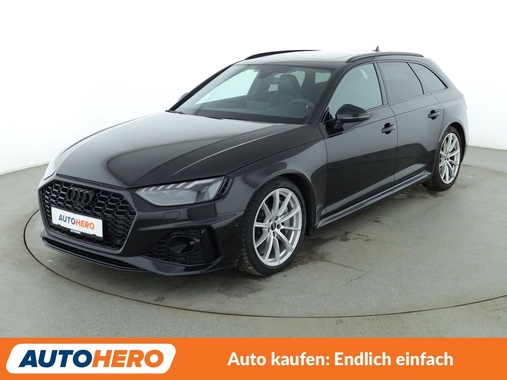 Audi RS4 2021