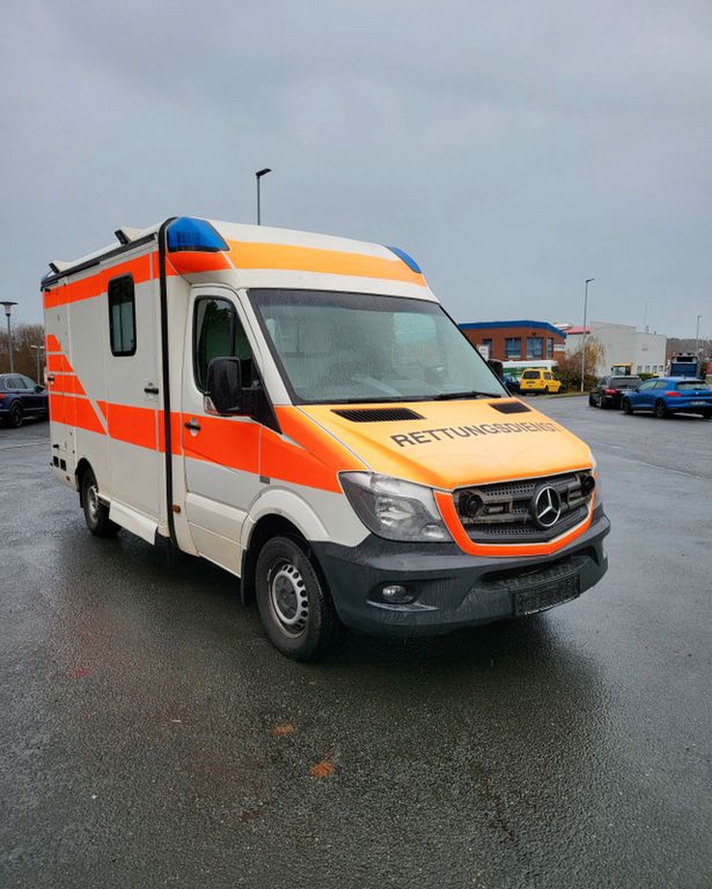 Mercedes-Benz Sprinter