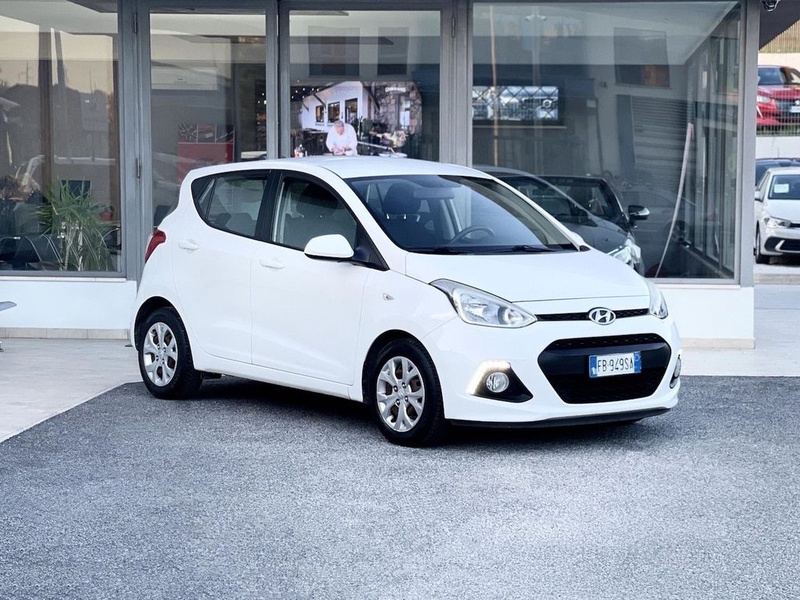 Hyundai i10