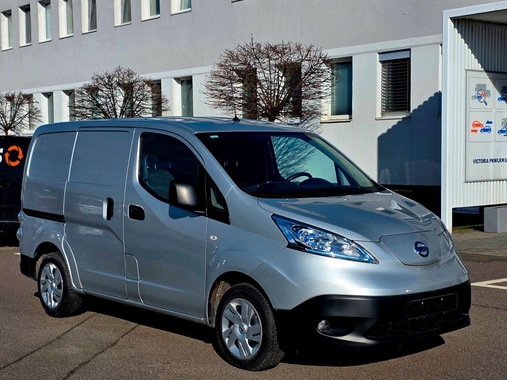 Nissan NV200 2021