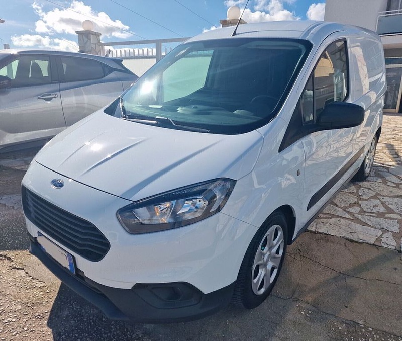 Ford Transit Courier