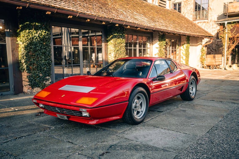 Ferrari 512