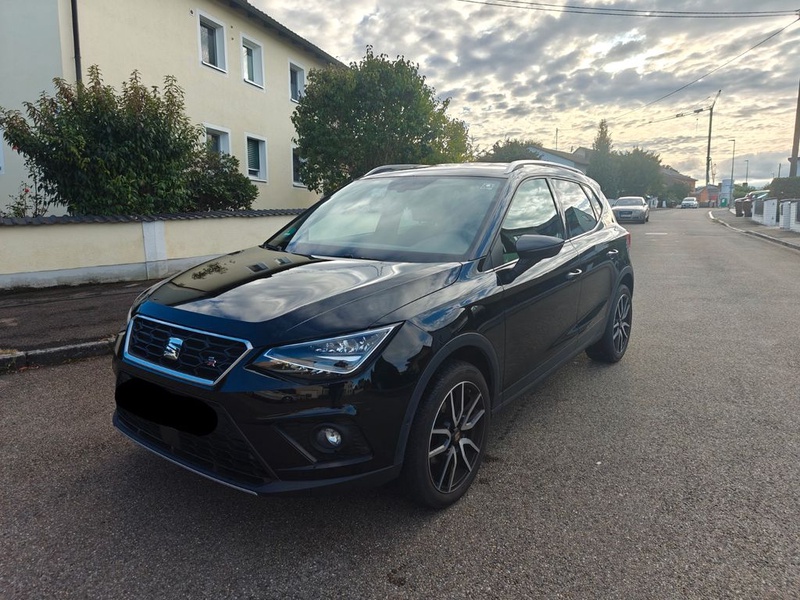 Seat Arona