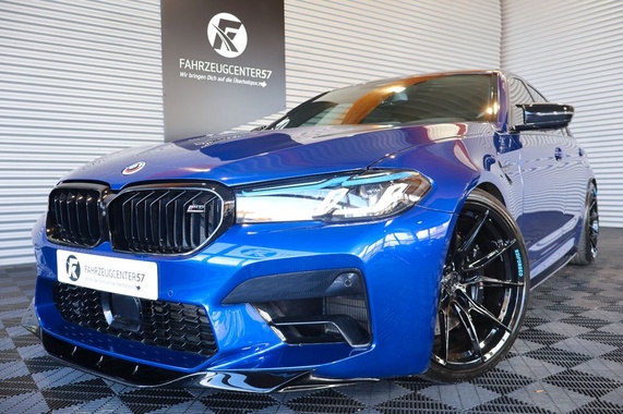 BMW M5 2022