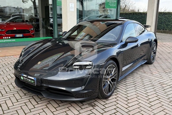 Porsche Taycan 2023