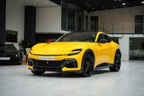 Ferrari Purosangue 2024