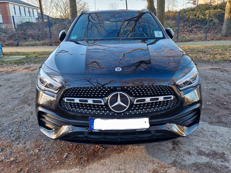 Mercedes-Benz GLA-Class