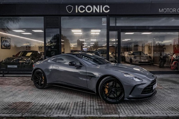 Aston Martin Vantage 2025