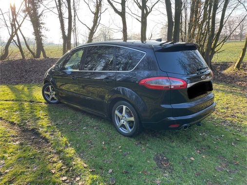 Ford S-Max 2012
