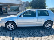 Volkswagen Golf 2000