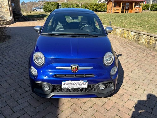 Abarth 595 2021