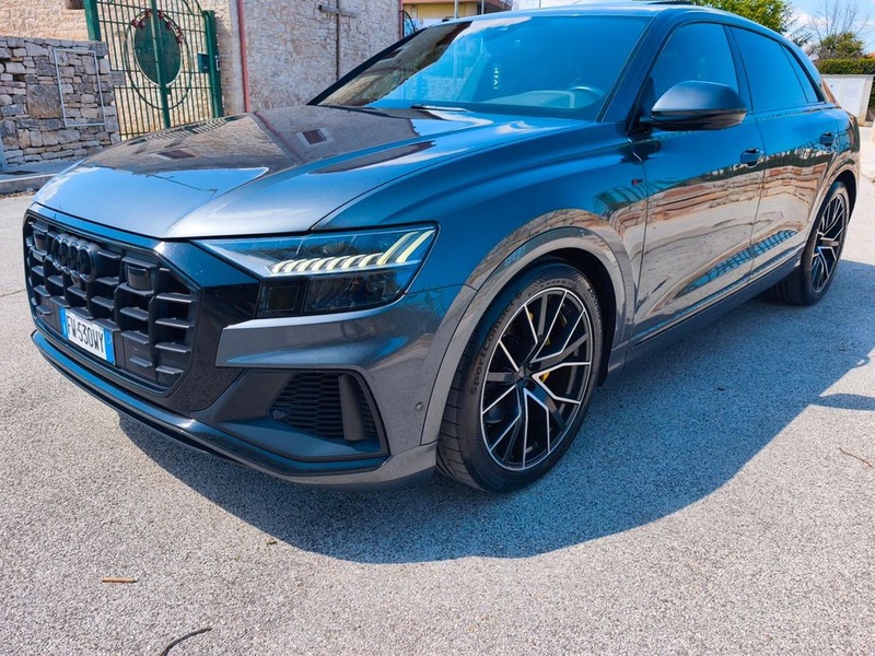 Audi Q8
