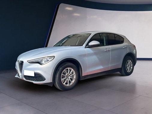 Alfa Romeo Stelvio 2021